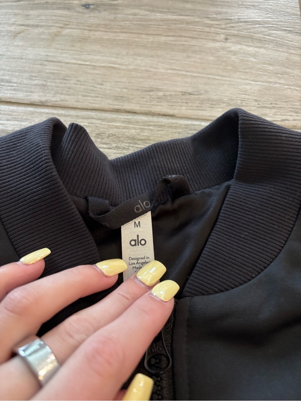 alo yoga jacket - Picture 5 of 5